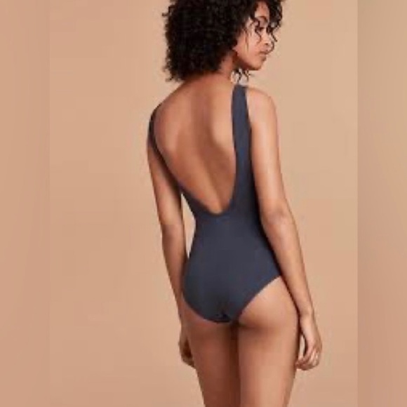 Aritzia community bodysuit - Picture 2 of 4